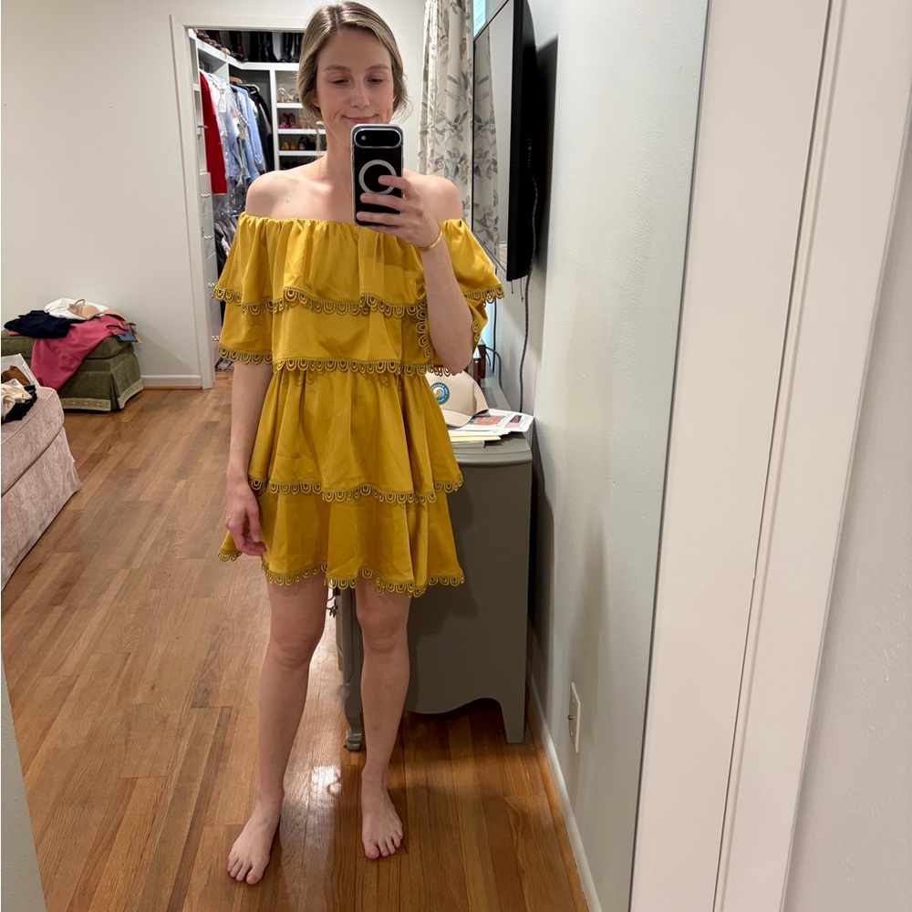 Chic Yellow Off-Shoulder Mini Dress